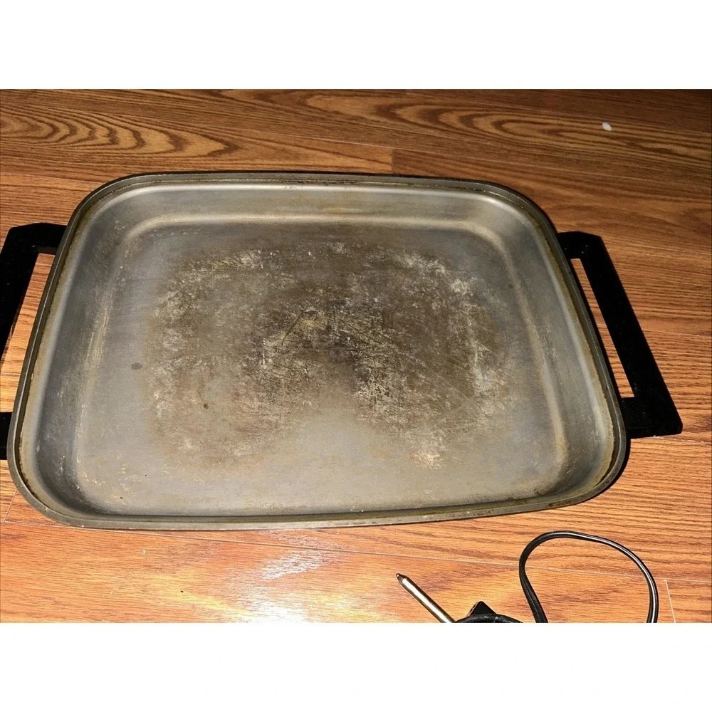 LEKTRO MAID Electric Skillet #13669 Miracle Maid West Bend W/ Tray & Plug Works